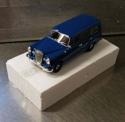 Bos mercedes benz 180d - bos,