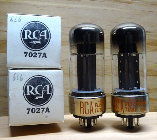 Pair rca 7027a - 7027a, über