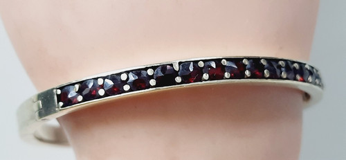 Armreif mit granat - granat, steinen