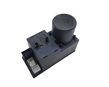 Audi A3 8L A4 B5 ZV Pumpe Zentralverriegelung Unterdruck Vakkumpumpe 8L0862257L