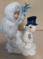 Ashton Drake Sammelpuppe Snow Babies " Beneath the Mistletoe"