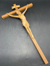 Handgeschnitztes Holz