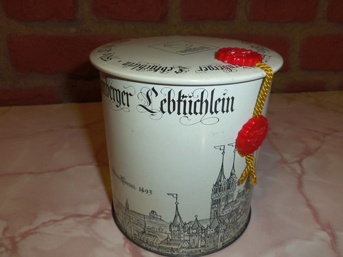 Korkschnitzerei gerahmt - 2x,