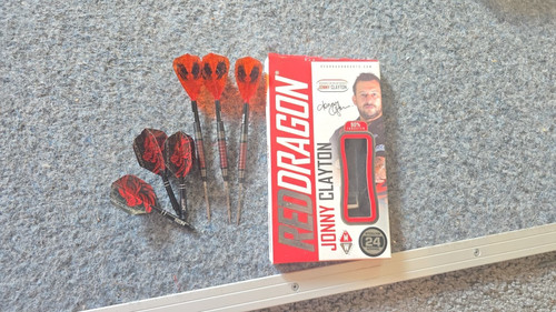 Jonny clayton steeldarts mit - clayton,