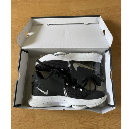 Nike lebron witness herren - nike, v