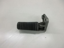 2. Kawasaki GPZ 600 R ZX600A Fußraste vorne links mit Fußrastenhalter Fussraste