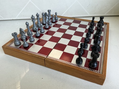 Vintage reiseschachspiel - vintage,