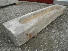 1875 ant. 235cm GRANITTROG