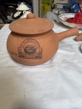 Römertopf Traditionelles Kochgeschirr Aus Ton Das für Schonendes Garen Topf