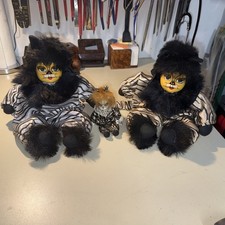 Puppe mit Porzellankopf Katze