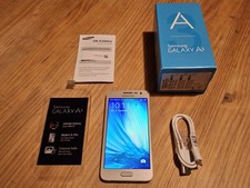 Samsung Galaxy A3  - 16 GB -