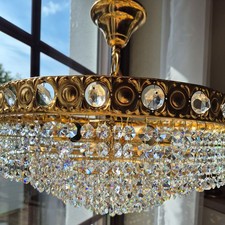 Kristall Kronleucher