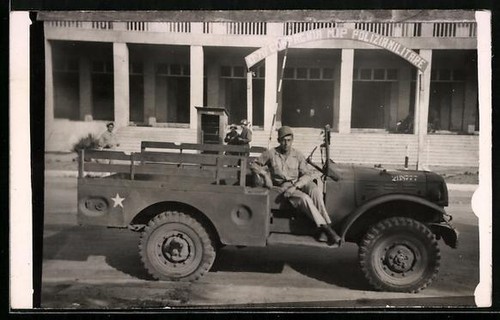 Foto jeep der italienischen - foto-ak,