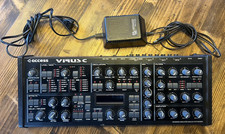 Access Virus C Synthesizer Rack Desktop + Top Zustand