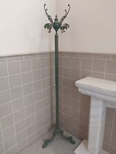 GARDEROBENSTÄNDER -