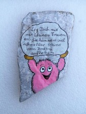 handbemalter Stein/Naturstein  " Leg Dich nie mit einer kleinen Frau an "