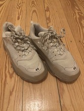 Balenciaga Triple S Beige