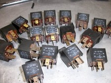 Wechselrelais 6V 30A 4-polig Relais KFZ IFA Fortschritt Oldtimer Wechsler #981#