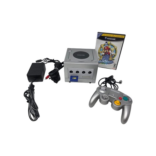 Nintendo gamecube console - nintendo,