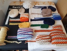 großes Konvolut Vintage Spitzen Spitzenband Borten Bordüren Wolle 70er Jahre