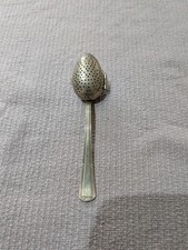 Antiker Tee-Ei Löffel (Teesieb) | Art Déco | gemarkt ALPACCA (Neusilber)