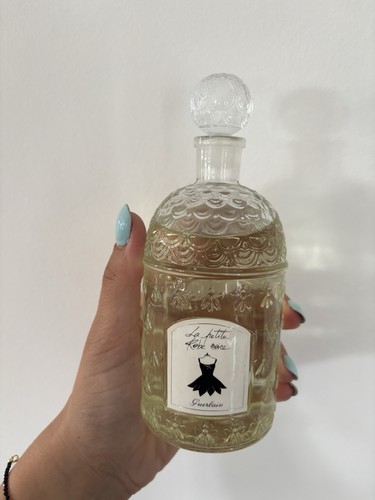 Petite robe noire eau - petite,