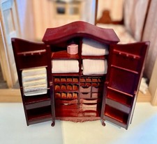 Puppenhaus Puppenstube Schrank