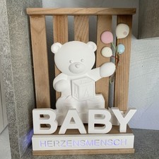 Baby  mit LED Aufsteller