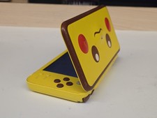 Nintendo 2DS XL Pikachu