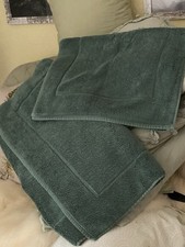 Set Badmatten Klassik Pinie GOTS zertifiziert Biobaumwolle Grüne Erde Top