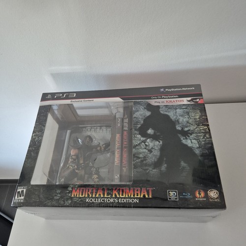 Mortal kombat collector - mortal, collector’s