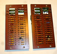 2 Stück Platine Lötleiste mit Div. Bauteilen