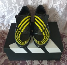 Adidas F30.8 TRX FG Fußballschuhen.Gr. 42,2/3.Schwarz.1 x Getragen mit Karton.