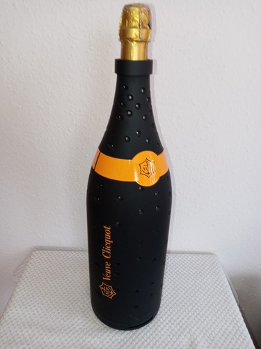 Veuve clicquot ponsardin - veuve, ,ponsardin