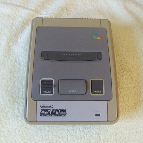 Super nintendo snes - /,