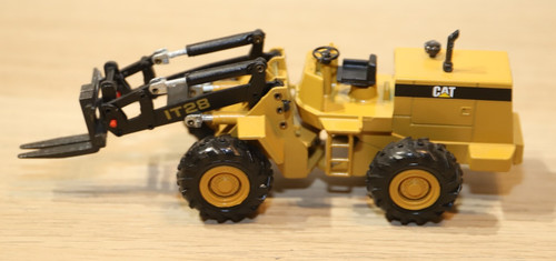 Caterpillar radlader cat it - ,