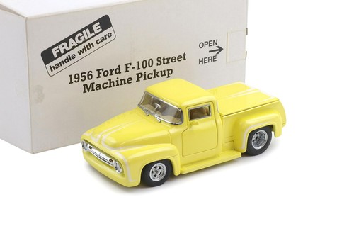 Danbury mint 1956 ford - 1:24,