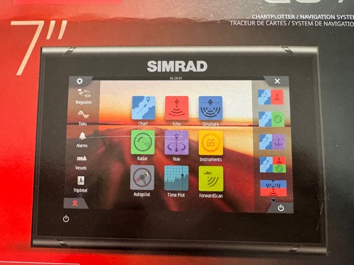 Simrad go7 gps system - simrad, gps-system
