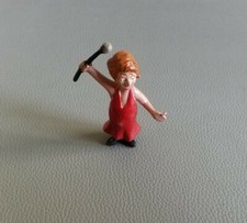 Altbestand-Figur aus Serie-Bernhard & Bianca-Sammlerfigur kein Kinderspielzeug !