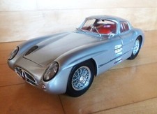 Maisto mercedes benz - maisto,