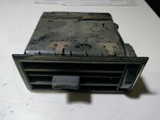 Original VW Passat Syncro Variant Santana Quantum Luftdüse 321819701C01C