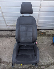 VW Golf 6 VI Sitz Vorne Rechts