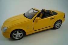 UT Modellauto 1:18 Mercedes-Benz SLK AMG 230
