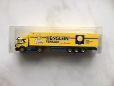 Herpa - 142052 -Henglein MB SK '88 lang Kühlcontainerzug 1:87