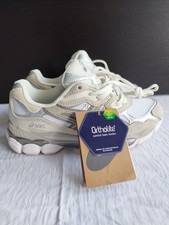 36 Unisex-Sportschuhe Asics