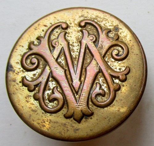 Flacher vergoldeter