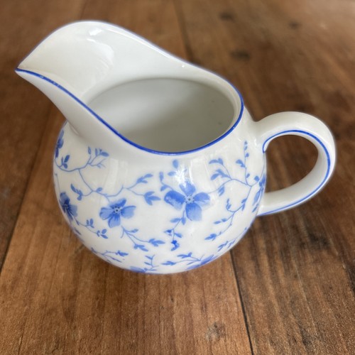 Kleiner milchgießer arzberg - milchgießer,