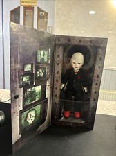Mezco living dead dolls - living,
