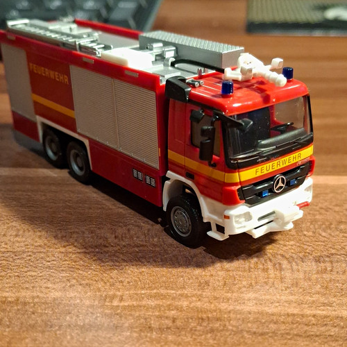 Herpa mercedes benz - mercedes-benz, actros
