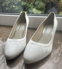 Brautschuhe Rainbow Club Megan Brautschuhe Ivory Satin Gr. 5,5/38,5